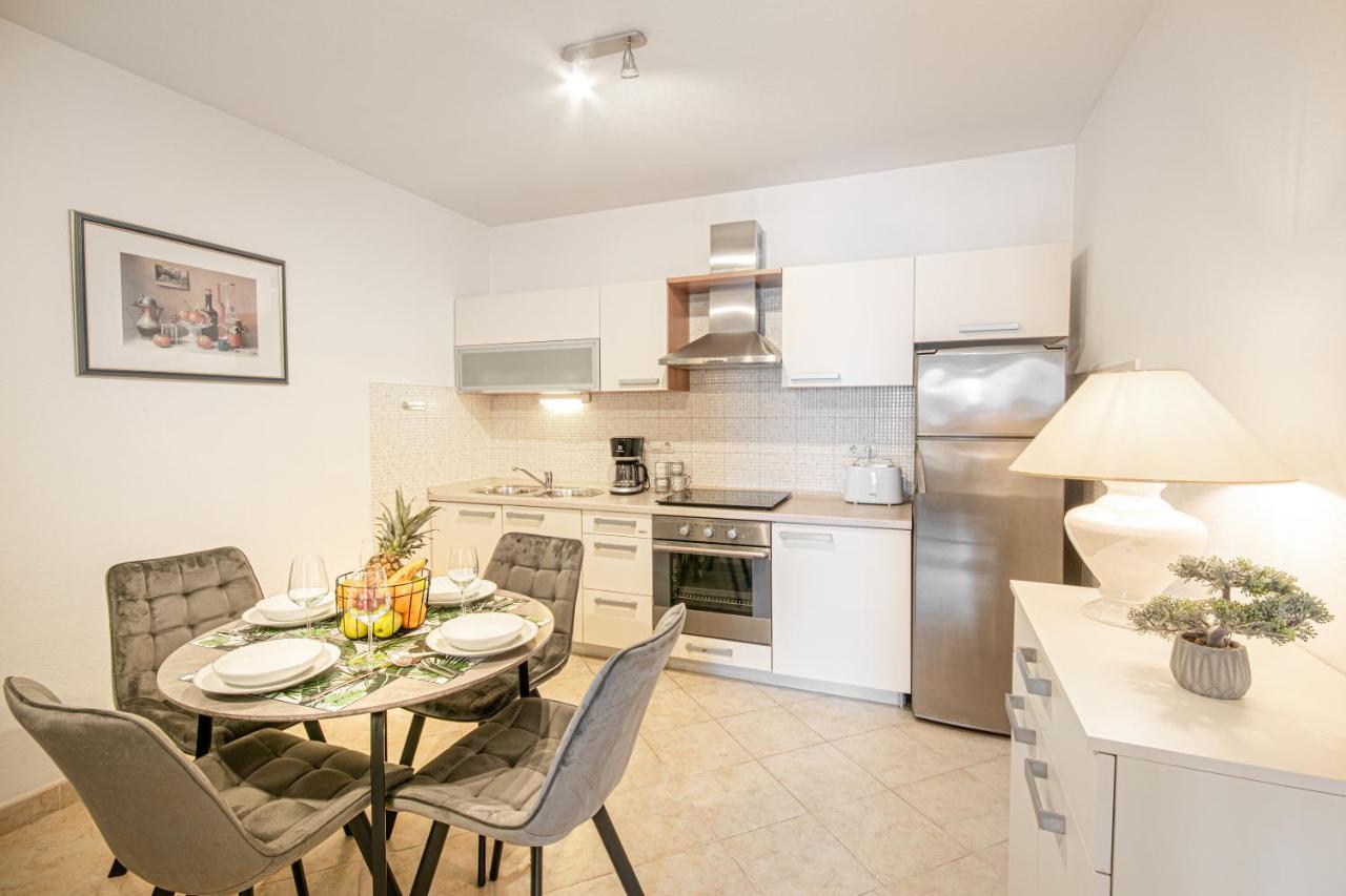 Apartments Klement Brela Dış mekan fotoğraf
